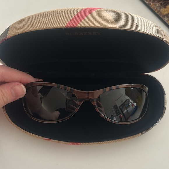 Burberry Accessories - Authentic Burberry Signature Sunglasses with Case